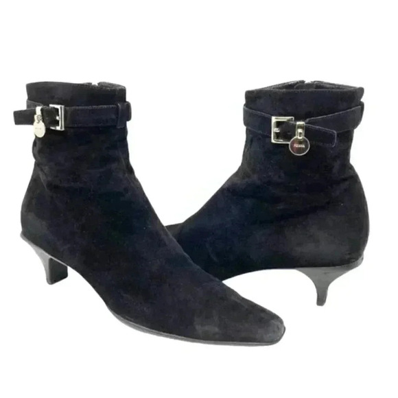 Prada Black Suede Pointed Toe French Kitten Heel Side Zip Ankle Boots Size 8 - Picture 1 of 15
